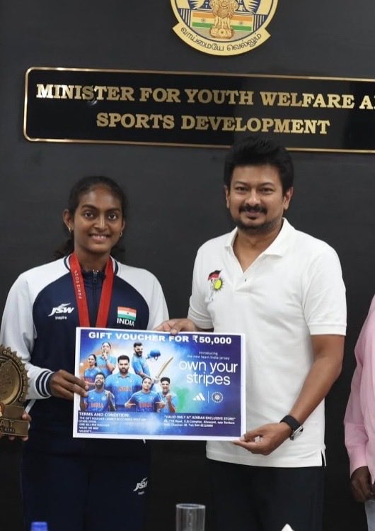 Udhaystalin's tweet photo. Congratulations to our very own Thulasimathi Murugesan on winning the Silver Medal in Badminton Singles at the Asian Para Games after a fantastic battle against the Chinese Paralympic champion in the final.

As she gears up for the Mixed Doubles and Doubles Finals against opponents from China and Indonesia, wishing her the very best. 

Keep shining Thulasimathi and continue making Tamil Nadu and India proud!
