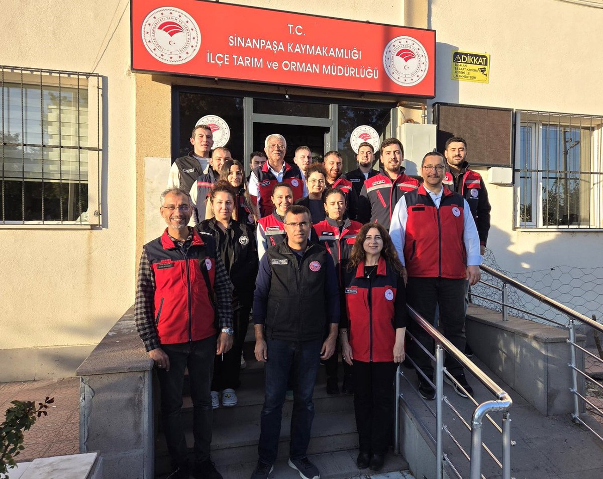 afyontarimorman's tweet photo. ŞUBE MÜDÜRLERİMİZDEN İLÇE MÜDÜRLÜKLERİNE ZİYARET

@TCTarim @ibrahimyumakli https://t.co/YfCHjk1Xa8