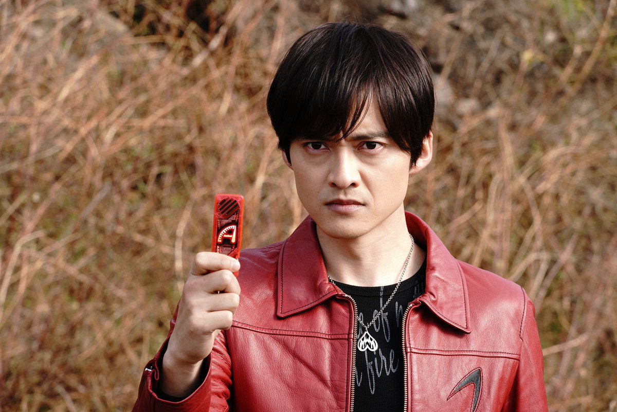 studio_TSKK's tweet photo. あきまんさんが仮面ライダーアクセルみたいでおもろい https://t.co/cQIG6qt0db