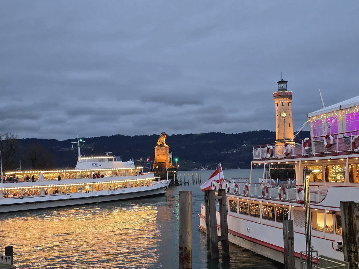 AdVGray's tweet photo. Mercatini di Natale... Senza Ressa! ❄️✨
​Vivi la magia tra Germania 🇩🇪 e Austria 🇦🇹 nei giorni giusti al Bodensee dal 2 al 5 Dicembre! 🗓️
Zero caos, solo bellezza e relax 🧘‍♂️
​📩 SCRIVICI in privato per il programma! 👇
​#MercatiniDiNatale #ViaggiSenzaRessa #LagoDiCostanza https://t.co/Q1jMnDJ2CR