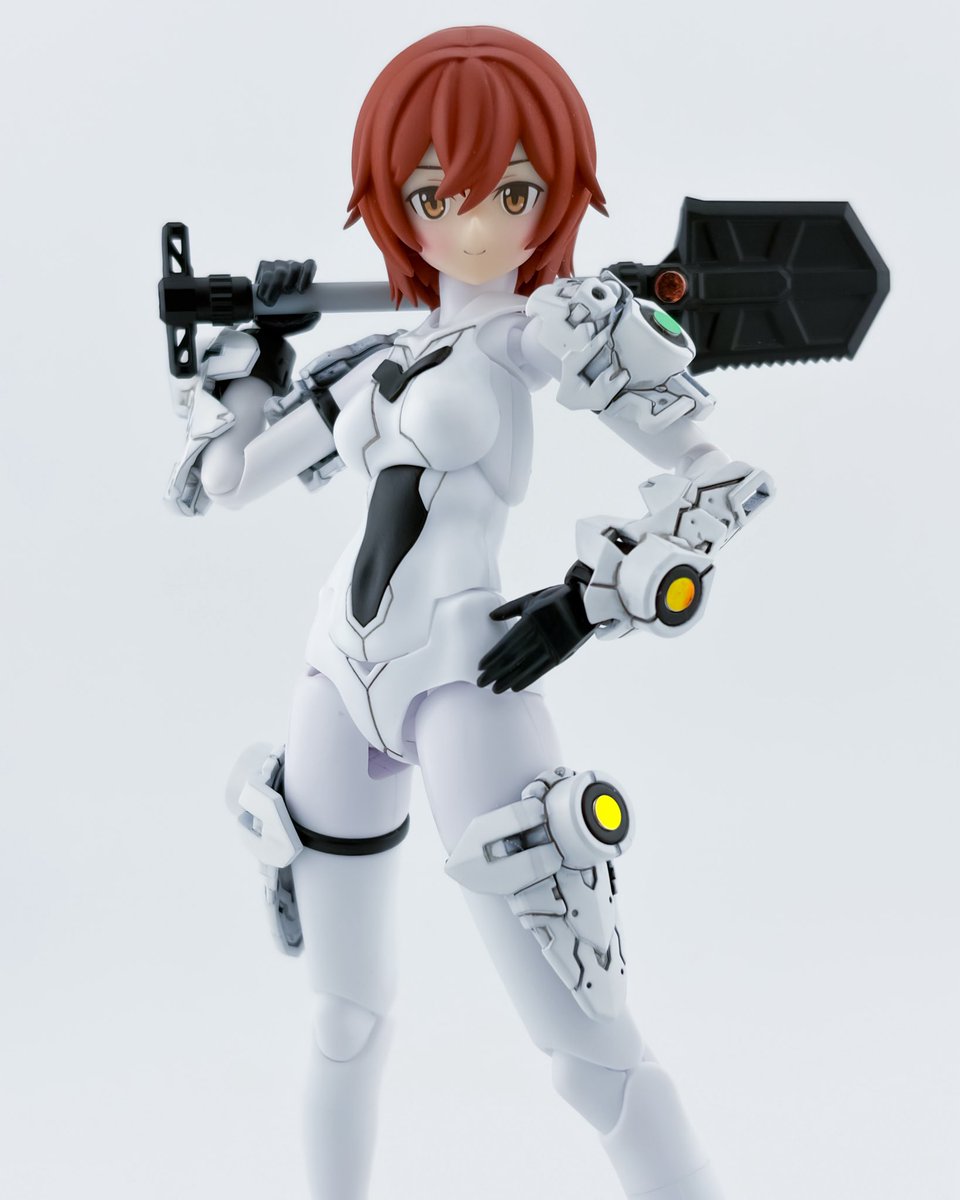 kameeeeei's tweet photo. #メガミデバイス

WISM SOLDIER Mk-II (先行試作型)
ASSAULT

完成！

もしも朱羅のようにWISMにも改修型が存在していたら…？と言うコンセプトで、シャーシキットをベースに最新キット諸々やガレージキットを織り交ぜて作りました。

以下設定と写真が続くのでお時間あったら見てやってください🙇 https://t.co/mDZadeoQaQ