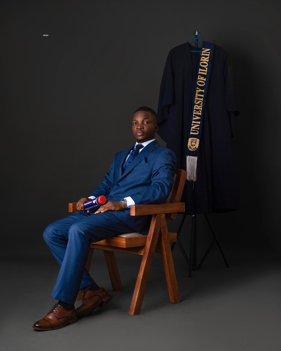 Lekan_Pop's tweet photo. Popoola Olamilekan Daramola

B. Agriculture 

Agricultural Economics and Farm Management @UnilorinNGR

Second Class Honors (Upper Division)
🥂🥂

God’s plan🎓🎓 https://t.co/COZfkCdVxw