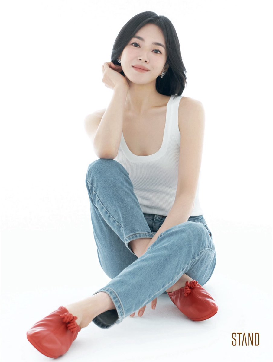 ExSSshipper's tweet photo. เปิดตัว STAND ค่ายใหม่คโย เฮงๆปังๆค้าบเจ้🎉🫶🏻 #SongHyeKyo https://t.co/ksRqSsgA3Y