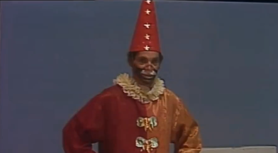ReikoProject's tweet photo. se que a muchos les da miedo esta cancion, pero me cago de la risa cada veo que a don ramon de payaso xd https://t.co/xiYQ7t04VY