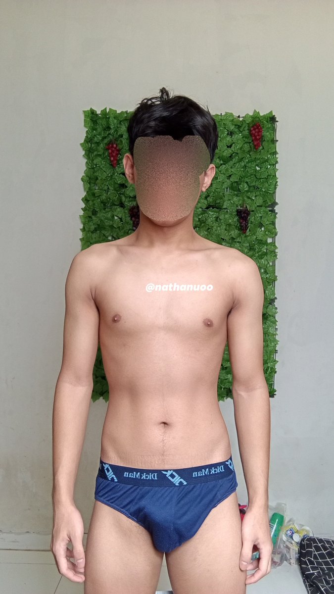natthanuoo's tweet photo. siangg semua, panas bgt woii https://t.co/Jrblpgian6