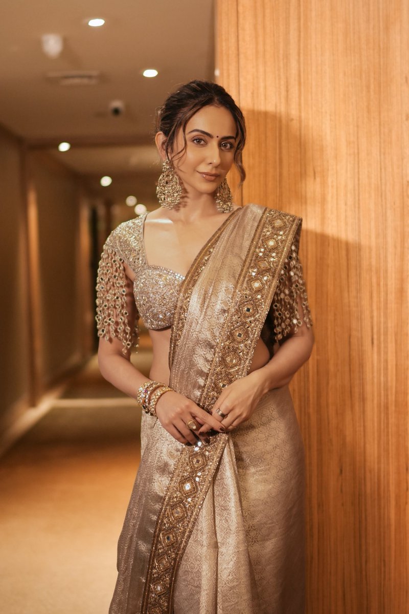 Rakulpreet's tweet photo. https://t.co/ywmOKAMSR7