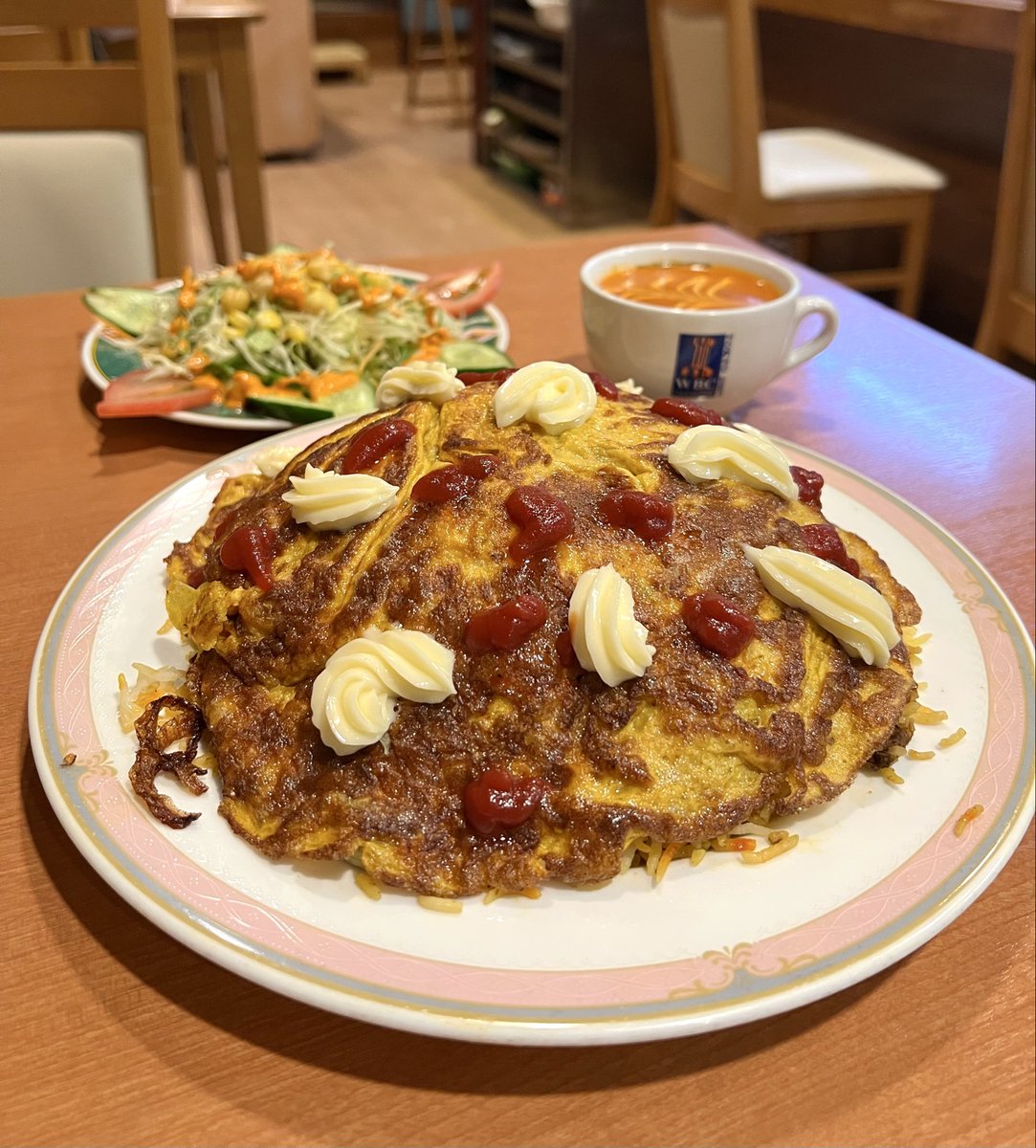 3104_anton's tweet photo. オムビリヤニブームがくる日を夢見て🤭

そこのビリヤニ警察⁈
批判するならまずは食べてからだ笑 https://t.co/qNp93S6b7P