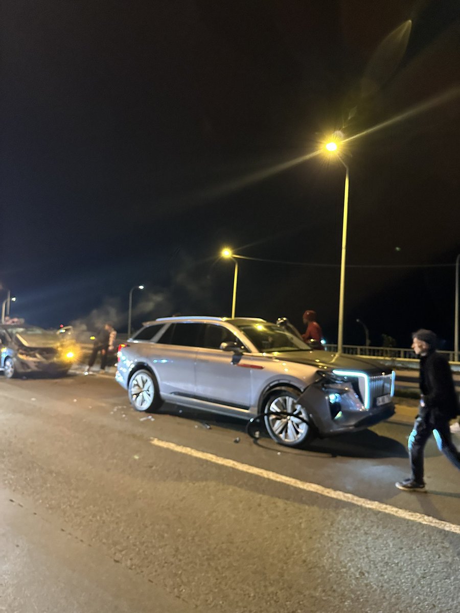 centregoals's tweet photo. 🚨🚨| JUST IN: André Onana has been involved in a 𝐂𝐀𝐑 𝐀𝐂𝐂𝐈𝐃𝐄𝐍𝐓 in Turkey. 

He and his family are reported to be fine. 🙏🇨🇲 https://t.co/f9RLWGMwSG