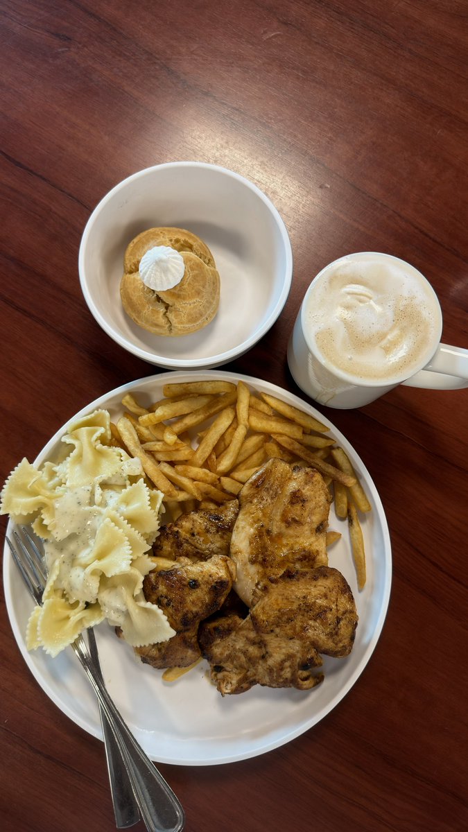 EntodGoodBye's tweet photo. Makan, Bang. https://t.co/rUe0uC8H6m