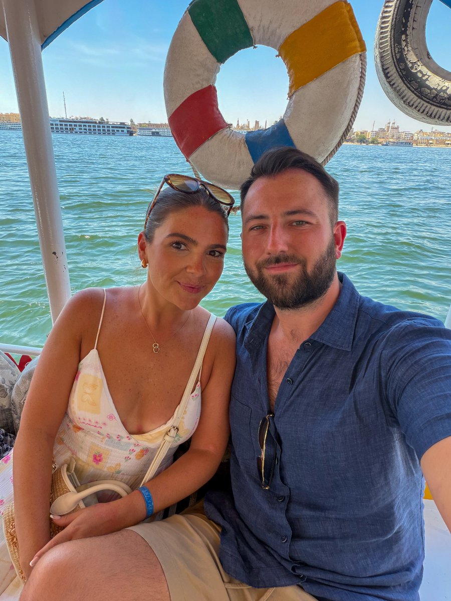 mireyatu's tweet photo. In Luxor, the Nile divides the East Bank, land of the living, from the West Bank, land of the dead. The west holds tombs and funerary temples; the east, Karnak and Luxor Temple. Crossing it feels like stepping between two worlds. https://t.co/uR6uVbt1by