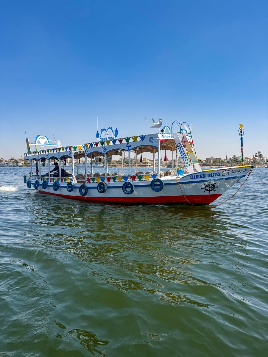 mireyatu's tweet photo. In Luxor, the Nile divides the East Bank, land of the living, from the West Bank, land of the dead. The west holds tombs and funerary temples; the east, Karnak and Luxor Temple. Crossing it feels like stepping between two worlds. https://t.co/uR6uVbt1by