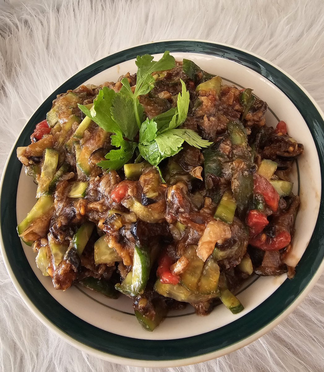 alaa31kg's tweet photo. يتم التجهيز☄️📷 👨‍🍳 https://t.co/C9dmjm7ISZ