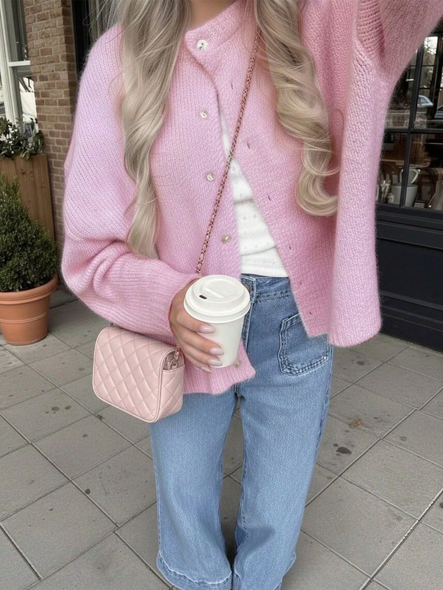 cozybookwormxo's tweet photo. how pinterest sees me
tattoo / outfit  / aesthetic / idol https://t.co/Ff9LId2Rf3