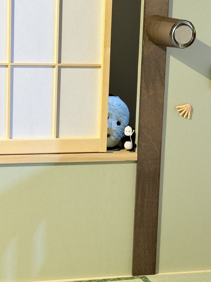 furfa's tweet photo. ご本人様だったのですね💕
動画は自分だけの宝物にします💕
雨穴さんのたくさんのアイディアと労力の詰まった狂気の展示楽しかったです🥰お節コーナーまさかの見忘れたのでもう一回行きたい所存
#雨穴の変な世界展 https://t.co/DPrORmz3CK