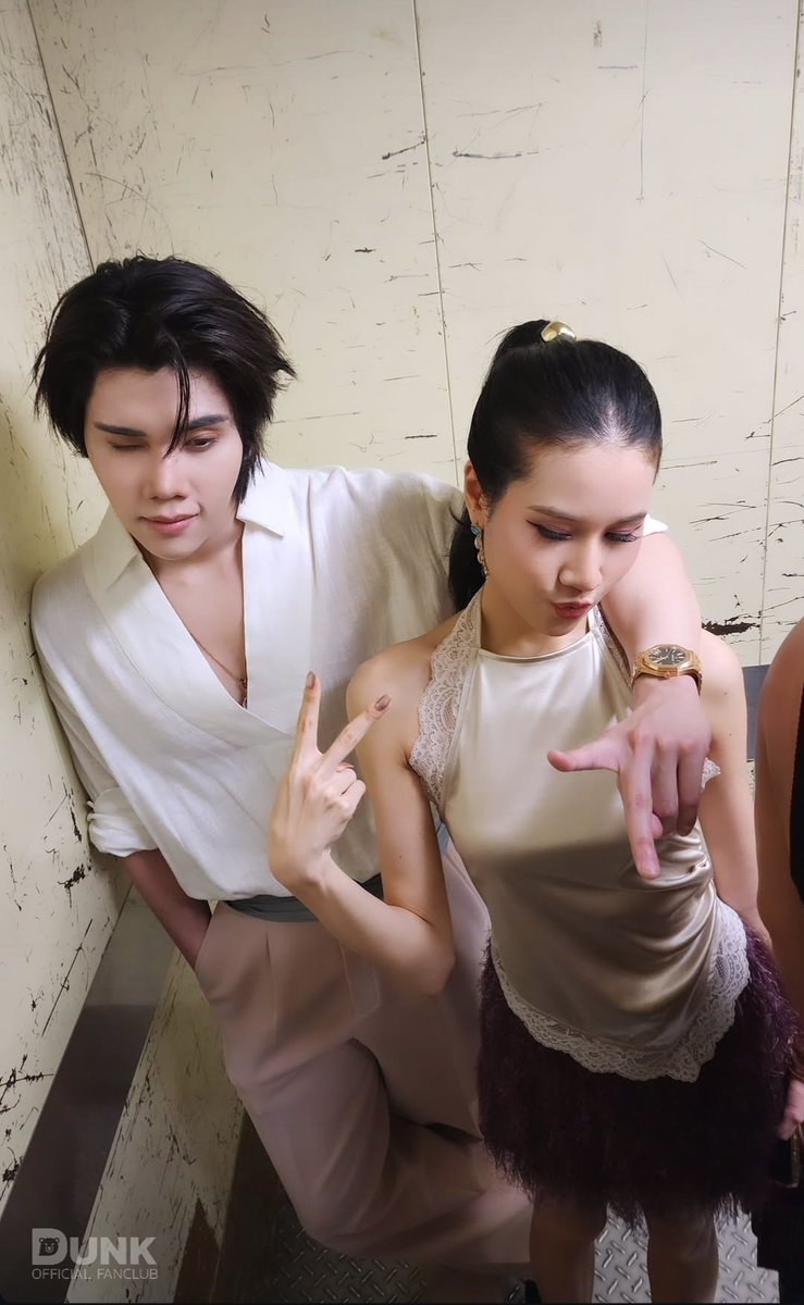 DunkOfficialFC's tweet photo. the most iconic siblings ever 🐻‍❄️🎀

igs : warin111

DUNK HEIDIS SECRET EFW26

#DunkatEFW26ICONSIAM https://t.co/QD0WHk8IZo