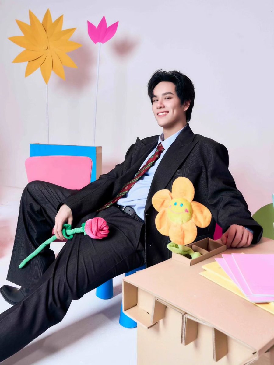 Los20Estelares's tweet photo. 🗞 NANON (@mynameisnanon ) lanza su Hitazo «ผิดมากไหม (What’s Wrong?)».
Reportaje: Conoce a Nanon Korapat. (@RiserMusic @GMMTV ) - Vía @Los20Radio ℹ️👇
🔗https://t.co/hsgf6xQjYu
#Recomendado #mynameisnanon. #Los20Radio #Los20Estelares https://t.co/h0sx5o9xwc