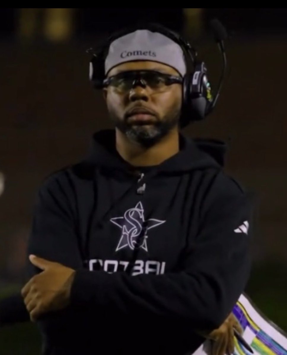 _CoachThomas7's tweet photo. Carpe Diem”
🪓🪵 &amp; 🪣💦
1-0 
#StickToTheScript https://t.co/h8WWi1osje