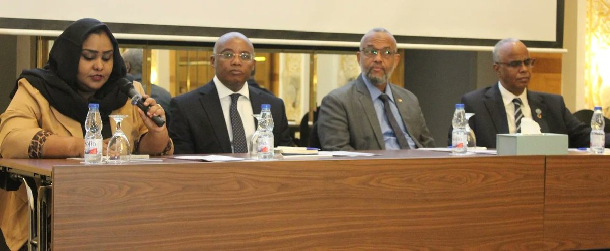AfDB_Group's tweet photo. The @AfDB_Group and @WHO have concluded a supervision mission for the $55M Sudan Health Emergency and Infrastructure Project (SHEIP). The project will support over 21 million people requiring health assistance in Khartoum.

➡️ https://t.co/mouoUB5YZ9 #AfDBinSudan https://t.co/v5ARNcYzDx
