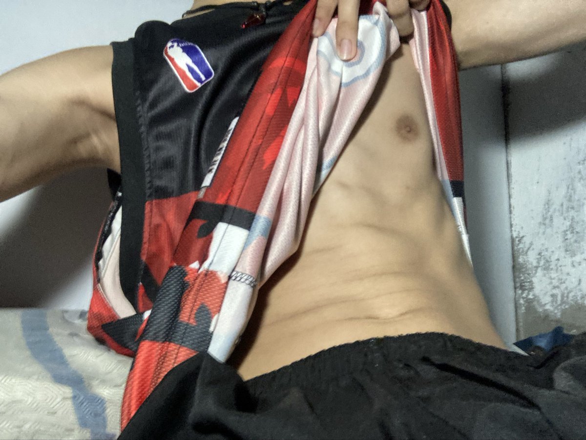 d4neez_'s tweet photo. okay, i'm back again! https://t.co/pT9MaN82nz