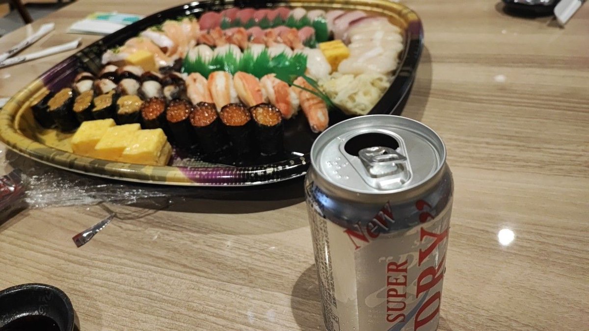 argrath's tweet photo. #devinmeetuposaka かんぱーい https://t.co/7d466ItAP9