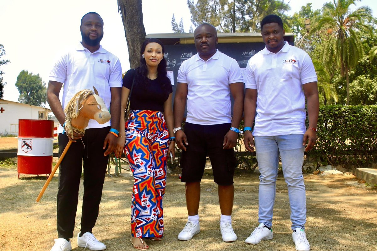 TMB_CD's tweet photo. La #TMB au Hobby Pony ! Nos agents ont participé à ce moment convivial lors de la dernière journée du #JumpingInternationalLubumbashi, dont la Banque était sponsor officiel. #Lubumbashi #RDC https://t.co/4QgzECQwzJ