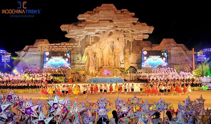 ayazbulut1's tweet photo. Discover Vietnam’s Mid-Autumn Festival: lantern-lit streets, lion dances, mooncakes, and cherished family moments. From Hoi An to local neighborhoods, experience the warmth, traditions, and community spirit of Tết Trung Thu. https://t.co/miJzyE3bfa