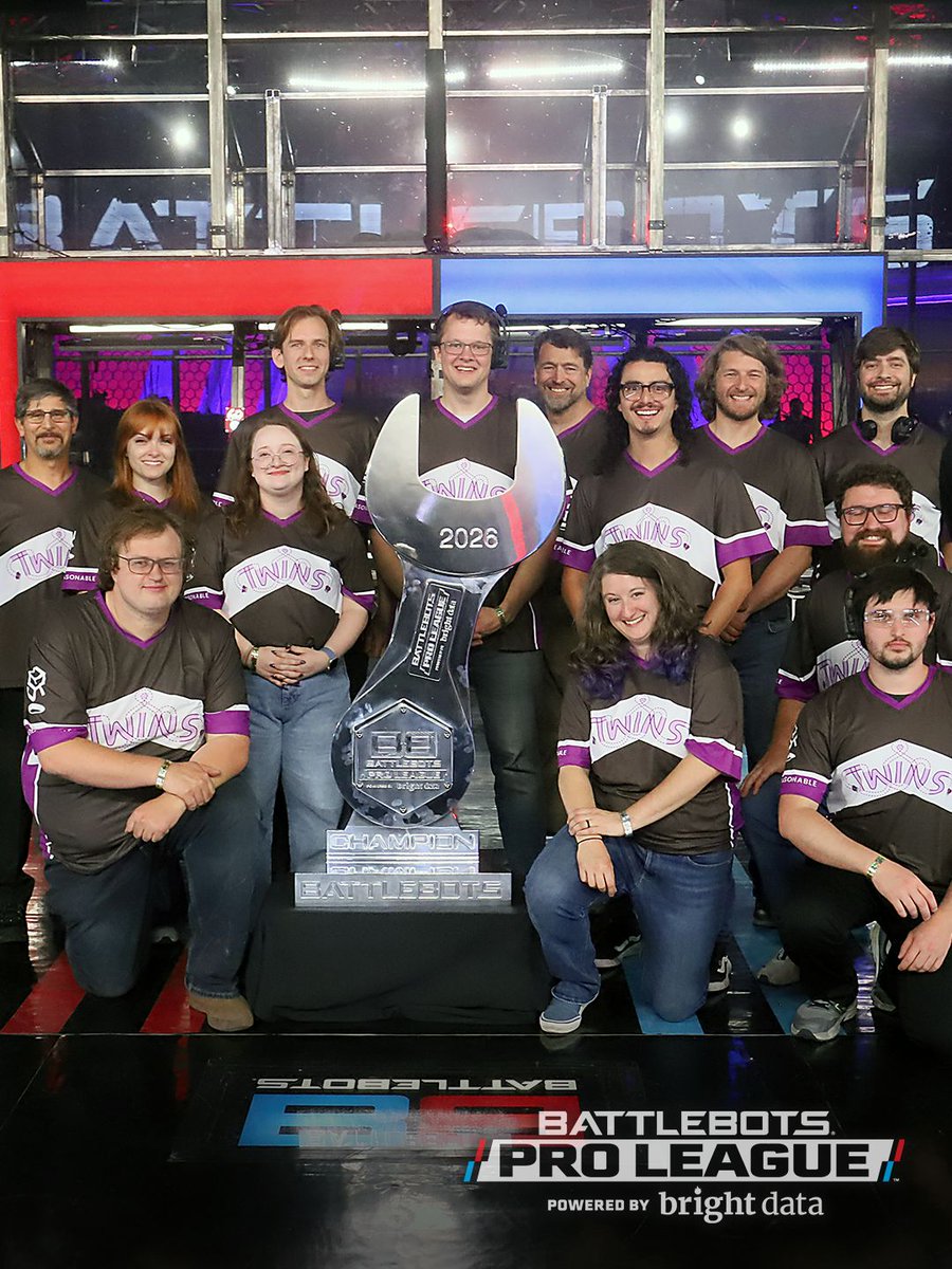 BattleBots's tweet photo. ⚠️ Spoiler Zone ⚠️

WHAT A NIGHT OF CHAMPIONSHIP ACTION! 💥
Did the new Champion earn it, or were you rooting for an upset?

Watch FREE worldwide on YouTube now.
▶️ https://t.co/exceP43TbO

The BattleBots Pro League Powered by Bright Data.
📸 Original photos by Daniel Longmire https://t.co/dUqLmguM3Q