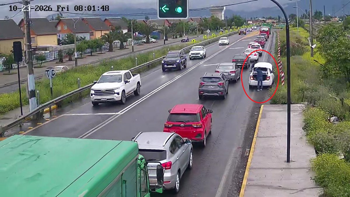 TTIOhiggins's tweet photo. Atención (08:02 h) Precaución, vehículo en panne en Río Loco con Lourdes, dirección a oriente #Rancagua https://t.co/f8K1So7KhE