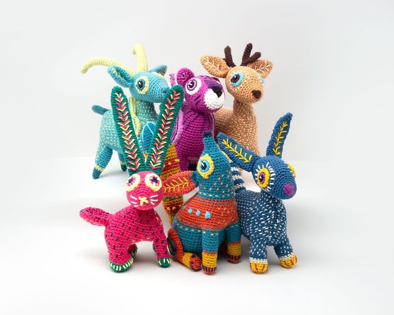 knithacker's tweet photo. Designer Spotlight: Unique Amigurumi &amp; Small Creature Designs By Kate McCully of Make Me Roar: 👉 https://t.co/KusAvV1HNj #crochet #amigurumi https://t.co/H4SJEWCYH3