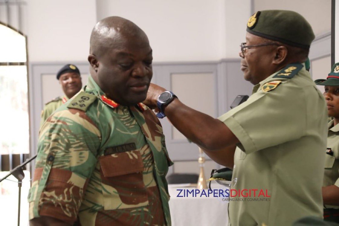 Samwacho's tweet photo. Proceedings at the investiture ceremony for the newly promoted Brigadier-Generals Gladys Machinga and Chakaipa Mukuna by Zimbabwe National Army (ZNA)Commander Lieutenant-General Asher Walter Tapfumaneyi at Josiah Magama Barracks in Harare this morning. - Pictures: Memory Mangombe https://t.co/vQawoTU3Mu
