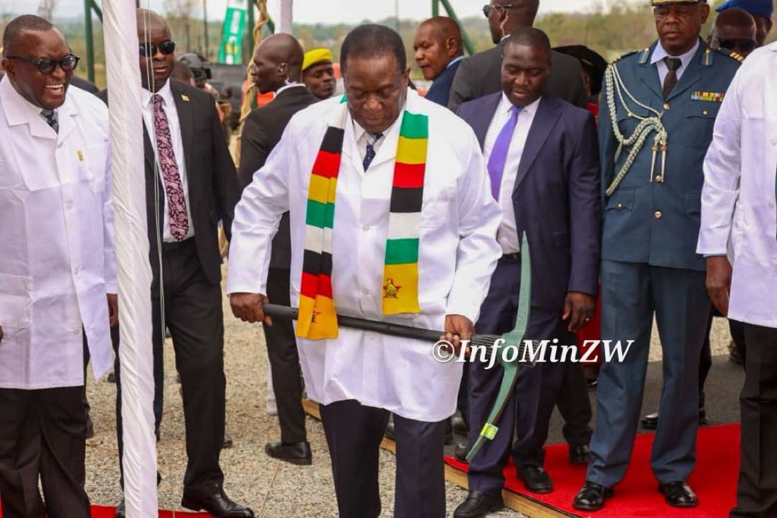 Samwacho's tweet photo. PRESIDENT MNANGAGWA BREAKS GROUND FOR NEW GZU FACILITIES

His Excellency the President of the Republic of Zimbabwe and Chancellor of all State Universities, Dr Emmerson Dambudzo Mnangagwa, was presented with the site plan for the proposed new Administration Block, Library and Convocation Hall at Great Zimbabwe University.

The President subsequently broke ground and laid the foundation stone, officially marking the commencement of construction of the new facilities.

The development marks a significant milestone in the university’s infrastructure expansion, aimed at strengthening institutional capacity and enhancing the learning and working environment for students, academic staff and administrators.

@ChirauMel  @edmnangagwa  @2023Focus @InfoMinZW @mhtestd @GreatZim @GreatZimUni  @MoeChanda  @ProfPMavima  @MthuliNcube01  @enkudheni  @TendaiChirau  @marapira_farai @SimangalisoDub5  @Jackie33283369  @matinyarare  @MatamboT97  @CMNhlansi  @treviousnjuzu  @JeremiahMb65631  @ChambatiLevison  @DumisoJnr22247