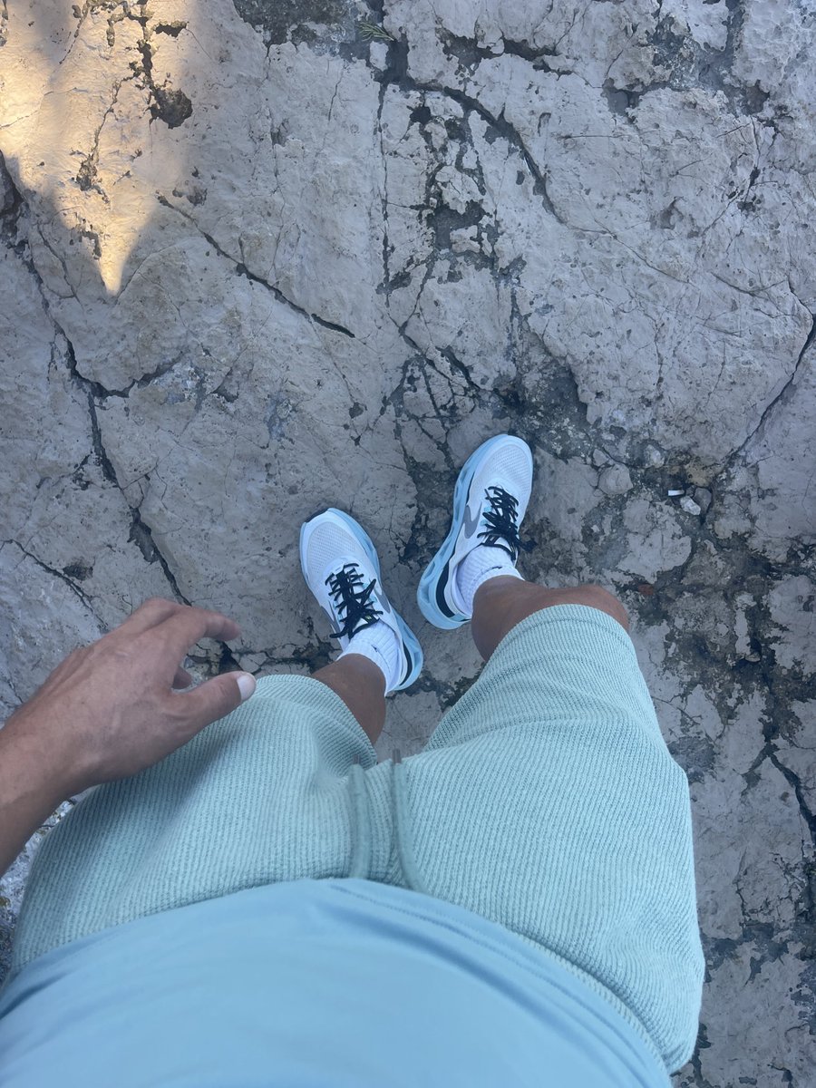x31069's tweet photo. netko 🇭🇷porec za fun …. https://t.co/u8OLnln1pW