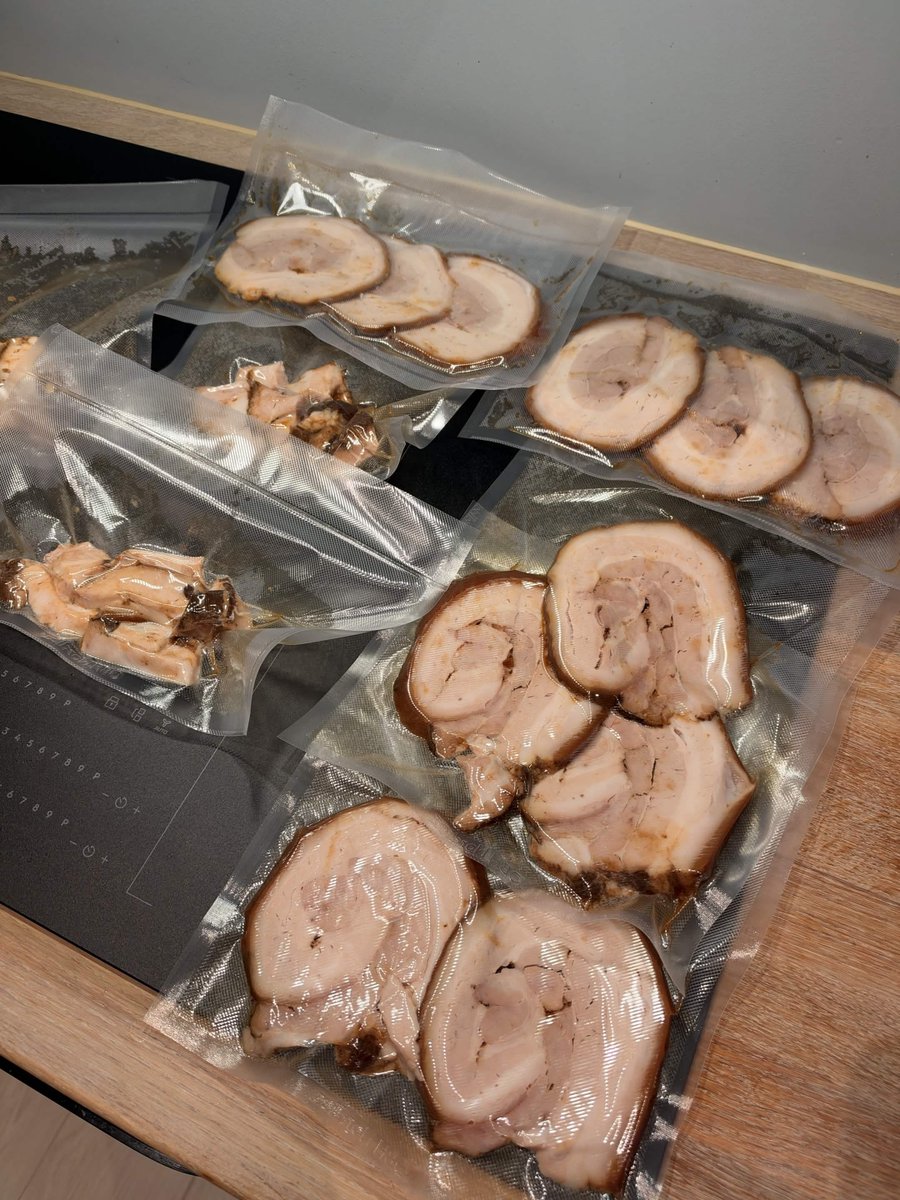 renyan's tweet photo. 🧑‍🍳 bi-annual cooking tweet: finally perfected my homemade chashu recipe, this shit is killer. went a step further this time and reduced the braising liquid down by half, then threw in a tiny ladle with the pork broth. genuinely the best ramen i've ever made in my life 👀 https://t.co/yirQWmSKIy