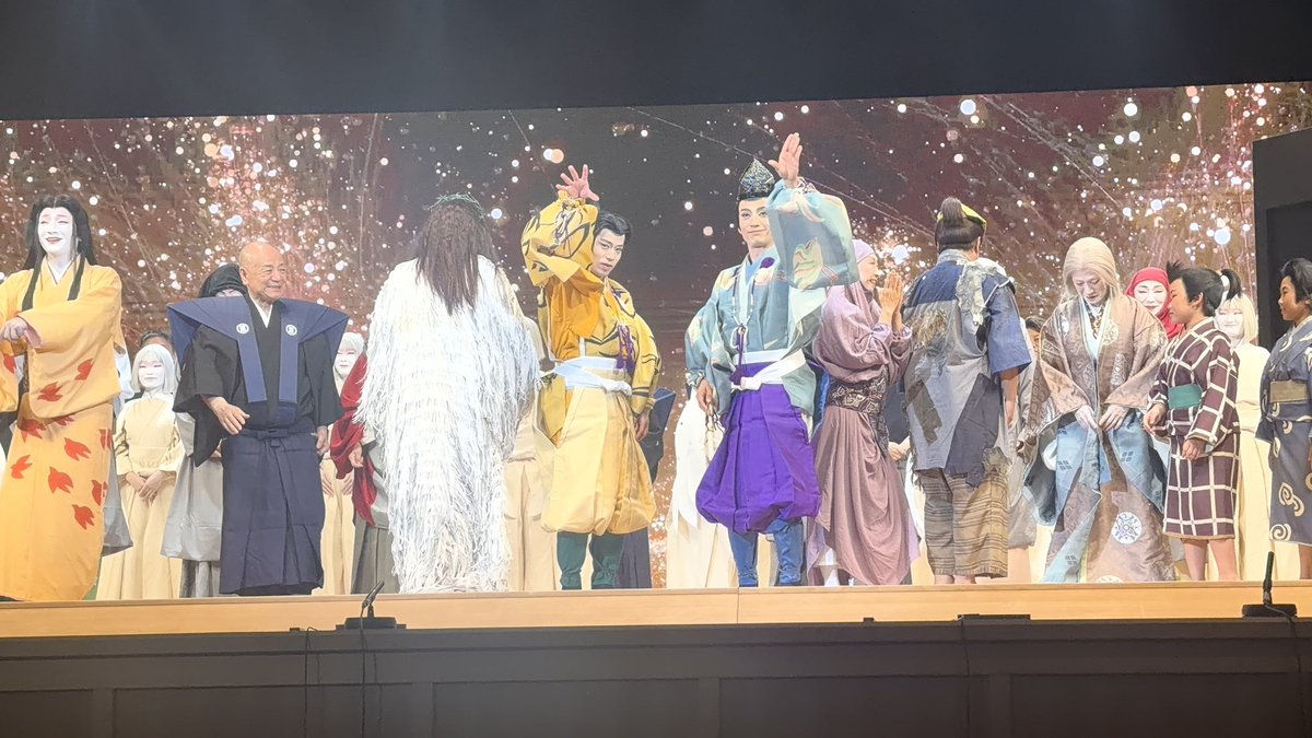 22lunacat's tweet photo. 公開リハ終わりました！
大ちゃん今回も最後は…

伝統芸能の根幹をしっかりと保ちつつ自由に歌舞く楽しさ！
エルサレムと鎌倉
時代と場所を越えた物語の収束となる福音

お家元の圧倒的存在感と美しさ
大ちゃんの去年とはまた違った色々の演技
皆様素晴らしくてあっという間
#名古屋をどりNEO傾奇者 https://t.co/x4uHCJgnRX