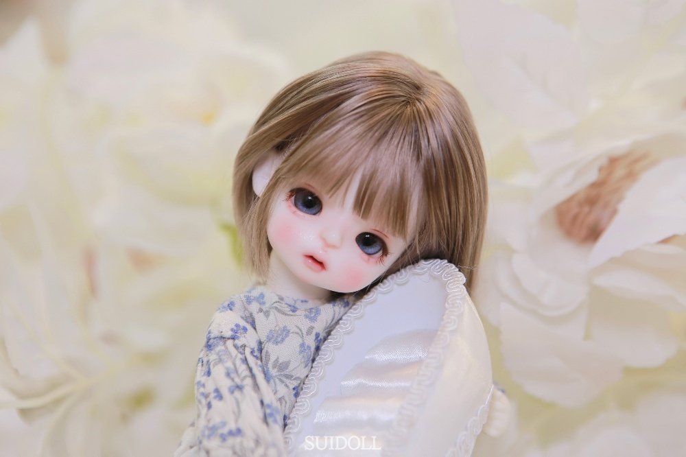 DOLKSTATION's tweet photo. 【お知らせ】
SUIDOLL より、20cm級ドール3体が復刻！
丸い輪郭が可愛らしい、心まで柔らかくなるようなドール達です。

➡️ https://t.co/iLcBQs0Fxq

それぞれ、あたたかなメーカーメイクでのお迎えが叶います。
受注期間は、11/5(木)朝9時まで。
可愛いドール達を、どうぞお見逃しなく！ https://t.co/Vt5uOnkCBp