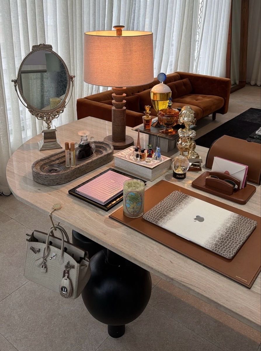ceedemy's tweet photo. beautiful home offices https://t.co/FtPoLB1RTw