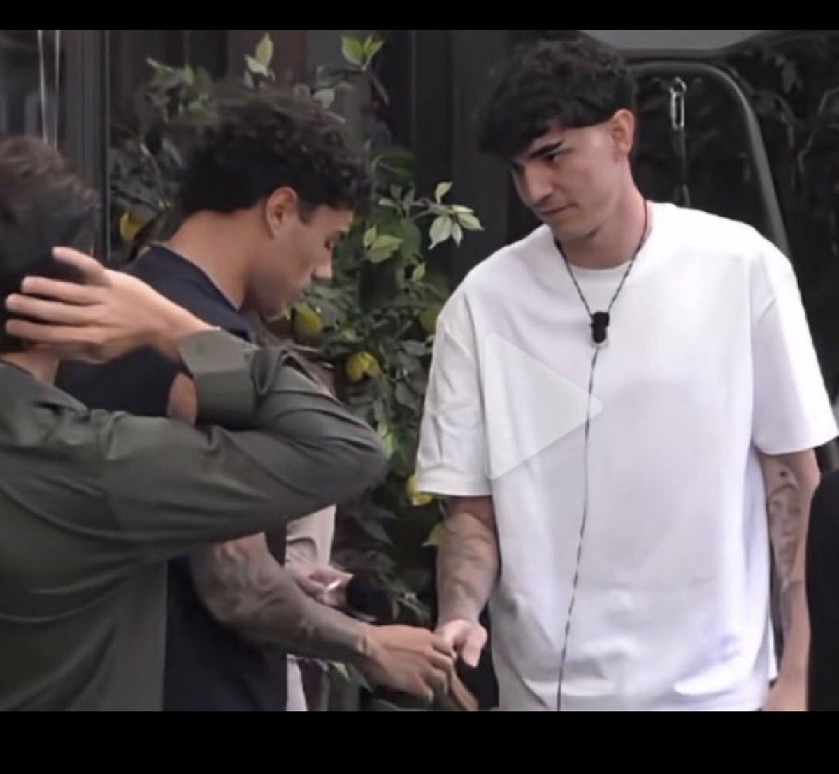emilysolim12's tweet photo. Vivetevi, siete voi il vero racconto di una storia. #gianronca #gfvip
@GianMarcoy6fb β€οΈβπ₯ https://t.co/VgUFnpjBYt