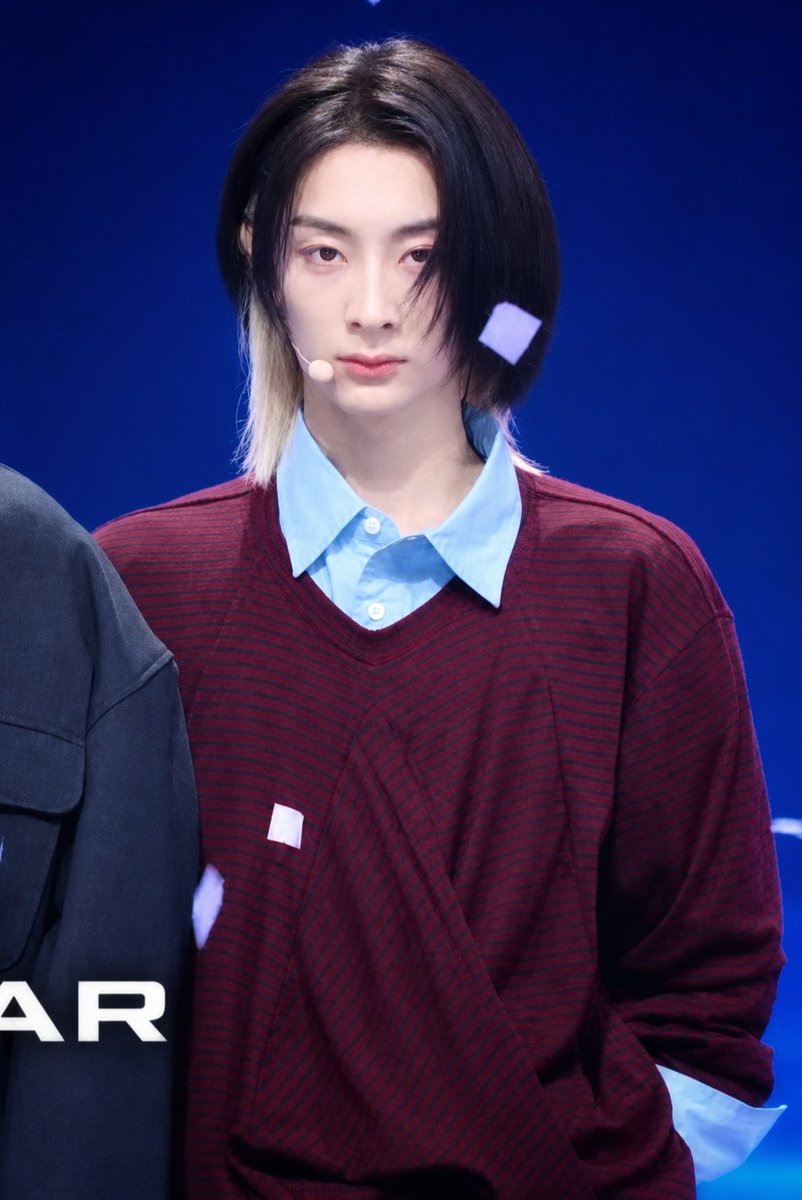 Gakusoul's tweet photo. 가쿠데스
#에이투오소울 #GAKU #가쿠 https://t.co/LwCGFD6PjL