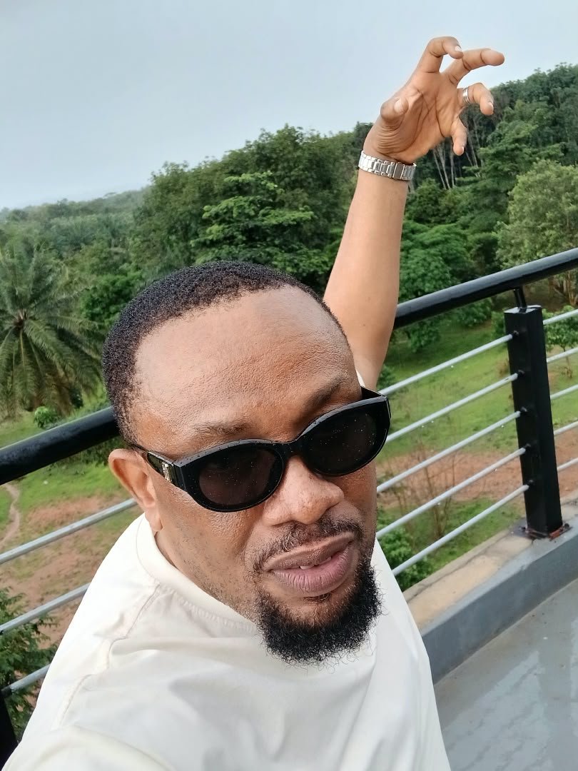 ChristopherNim8's tweet photo. It is Friday.  Believe you me Sports Panorama will be classic. Thank you Gh for the supporting the show. More 🔥.  At 7 pm on 97.3 fm. Catch you all. Zeboath is the giver of life. https://t.co/KSevCTb1MT