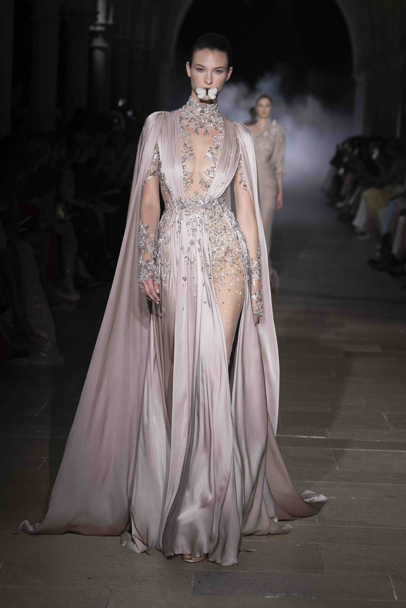 Dilraba_ThAlice's tweet photo. ชมความงามของ #ตี๋ลี่เร่อปา บนพรมแดง VOGUE ในชุดกูตูร์สุดหรูจาก Zuhair Murad คอลเลกชัน Fall/Winter 2026 🦋

สะกดทุกสายตา🥹 สมมงควีนพรมแดงมากค่า!

#dilraba #迪丽热巴 https://t.co/TEWl2psCAc