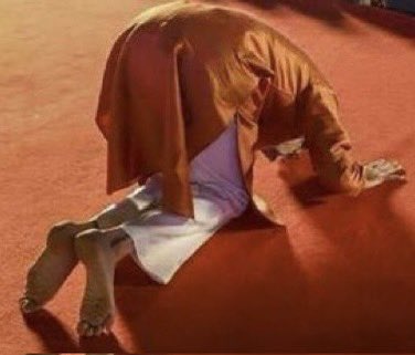 RKTweetsIn's tweet photo. @GaneshD56174762 जे काय घुसायचं ते शेवटी उद्धव ठाकरेच्या भोकातच घुसते https://t.co/mgvbvCaN4z