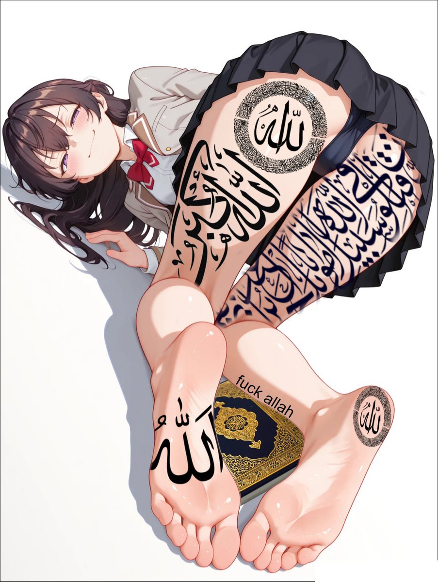 anomaliyyhf's tweet photo. Happy Friday; may we be blessed by the god Yuki—who is, quite clearly, not a allah 
 the hands of Goddess Yuki, the Quran is treated even more brutally; she places it underneath solely to serve as a receptacle for her own urine, and she rests "Allah" beneath her feet.😭 https://t.co/SsBq57OMSE