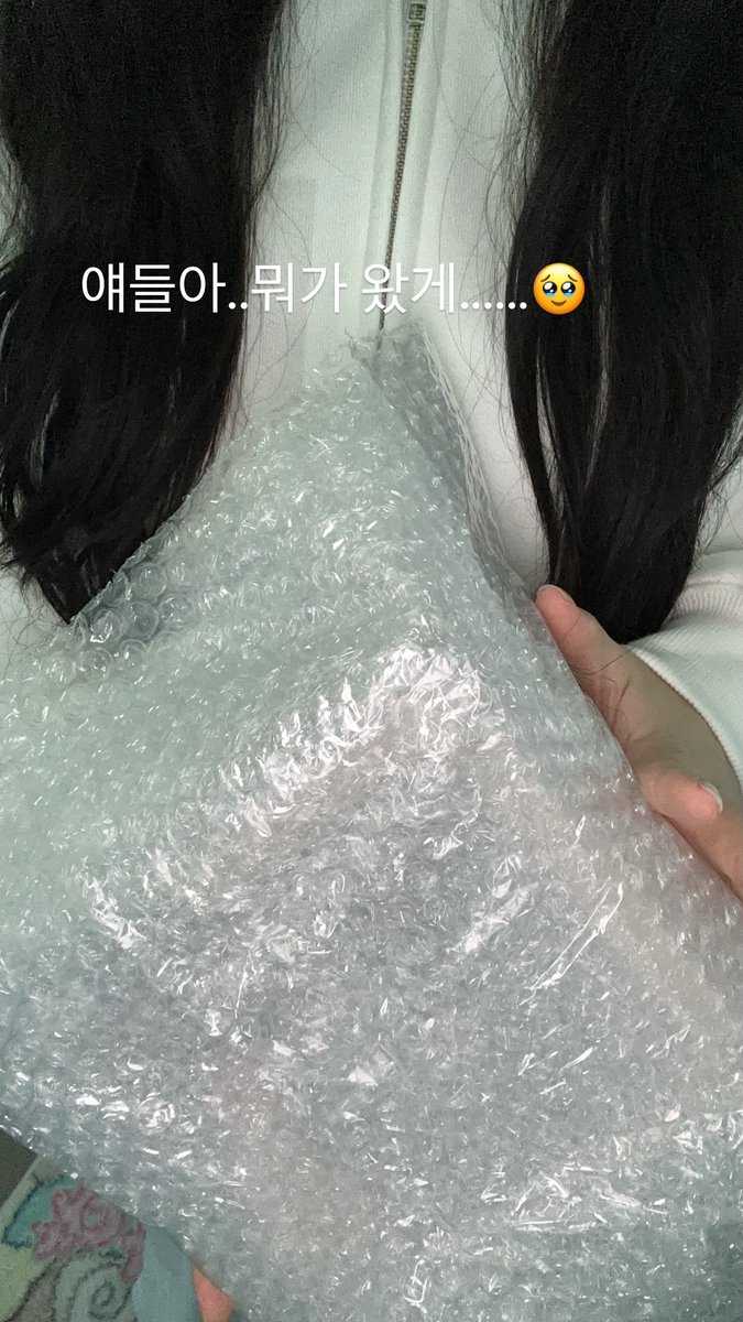 urmiamulet's tweet photo. 일상이 이렇다……. https://t.co/vSsHV9uXxV