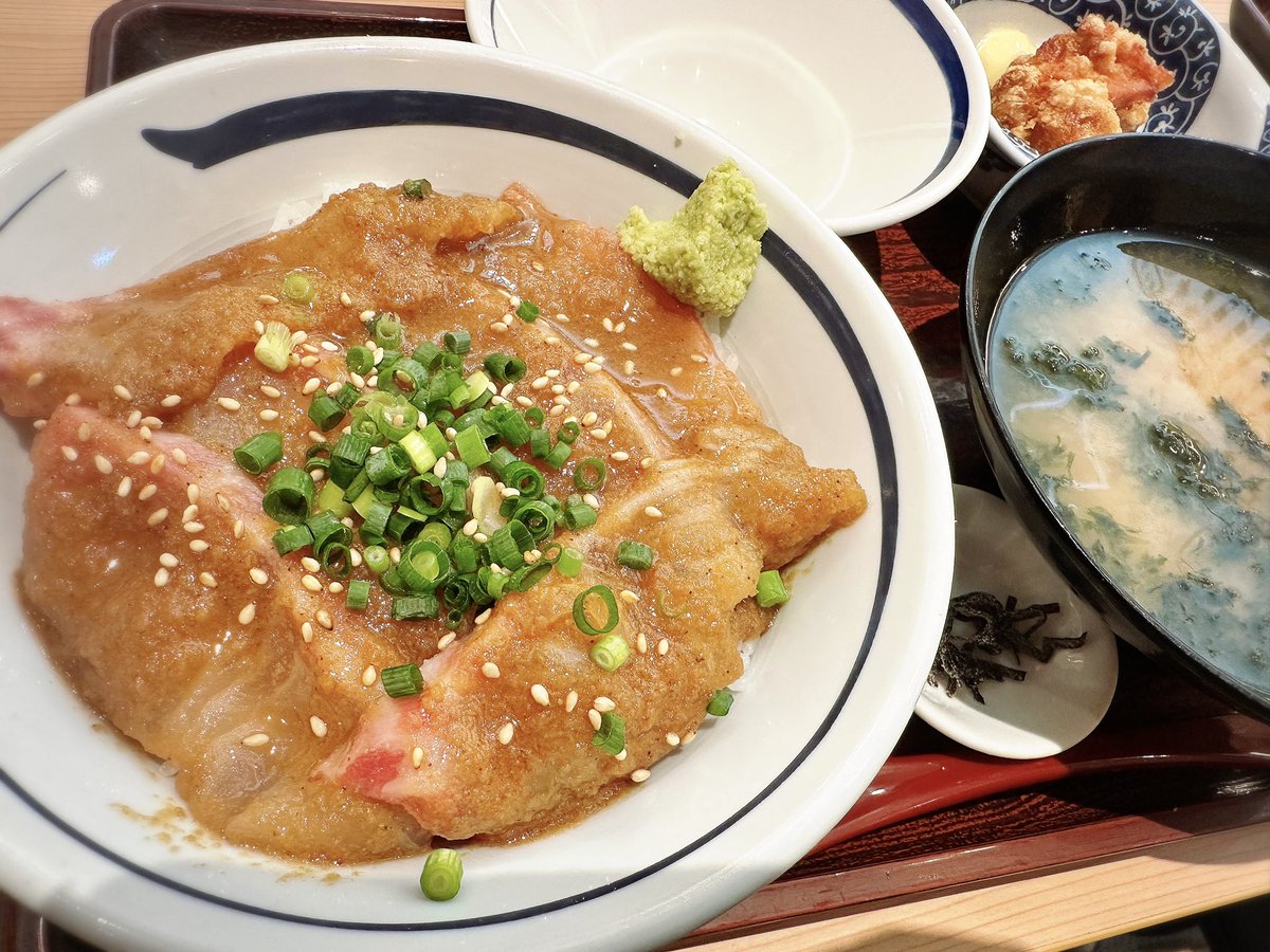 FrozenprprIo's tweet photo. 晩メッシ🐟 https://t.co/P5mkTsOTJG