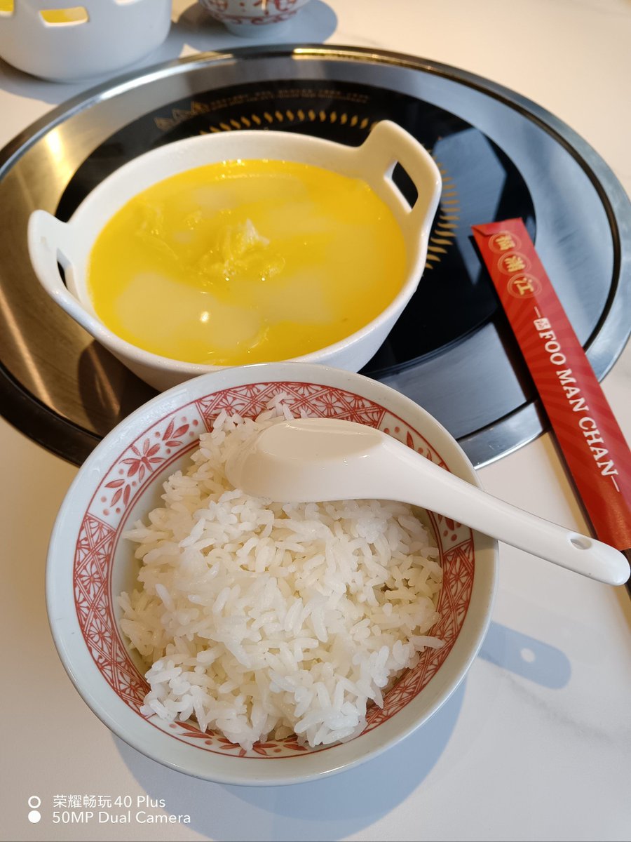 shimiyasutonton's tweet photo. [炊飯の香りに囲まれ、忙しい日々も少しだけ癒される。今日も後悔のないように、前に進もう]， https://t.co/A8MBhBi9ts