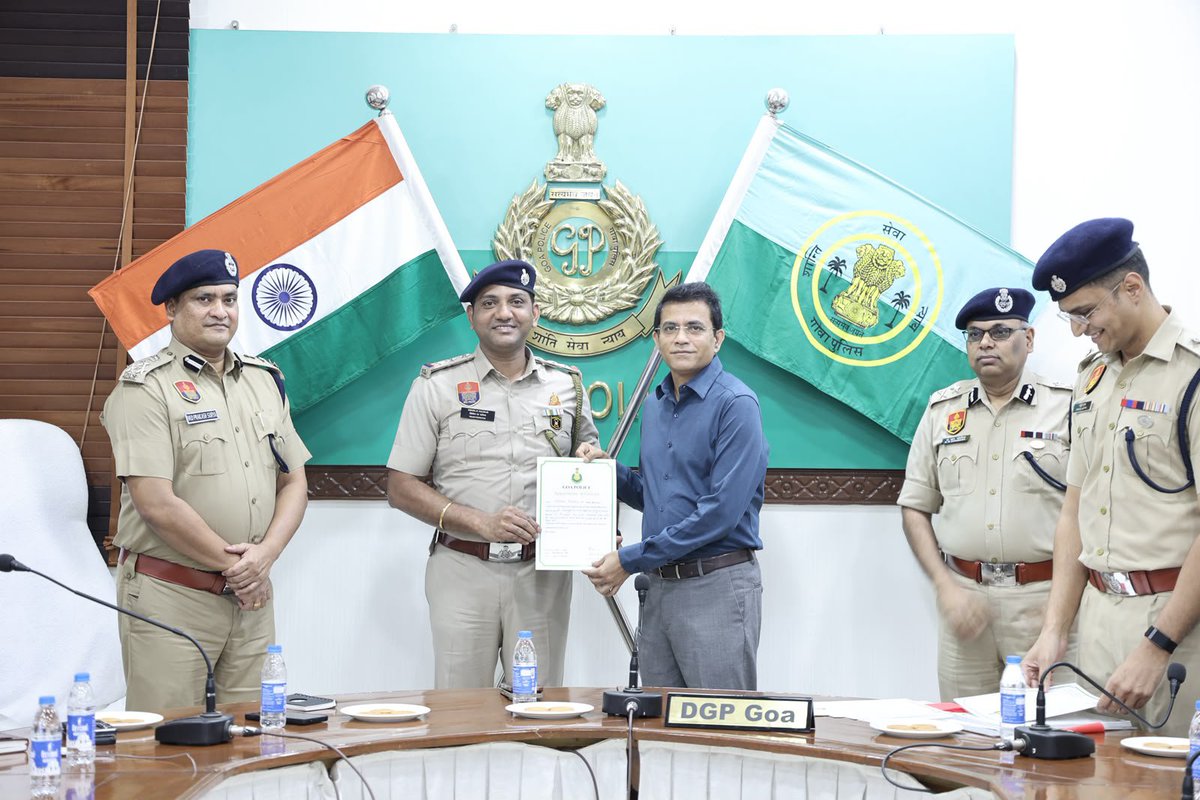 Goa_Police's tweet photo. Today, @DGP_Goa Shri Alok Kumar, IPS, felicitated officers and staff of the Crime Branch, North Goa District Police and PRISM for their role in detecting the Casino Firing Case (Porvorim PS FIR No. 66/2026) and presented them with Certificates of Commendation.

He lauded their exemplary investigation, dedication and professionalism.