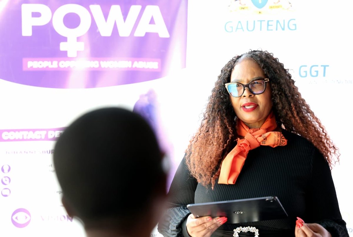 gpgSocDev's tweet photo. MEC @NkomoNomantu addressing the GBV survivors at Florida.

#GrowingGautengTogether #EndGBVF #GovCares #OrangeDay #OrangeUnite https://t.co/6wIuOGeO45