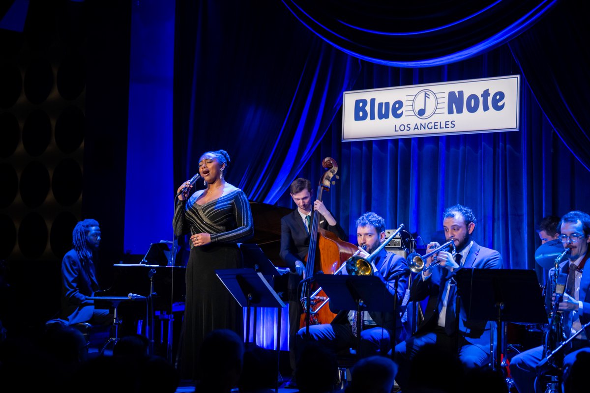 ClashMagazine's tweet photo. Samara Joy unveils her first ever live album, 'Live At The Blue Note L.A’.

You can catch the Grammy-winning musician at the Royal Festival Hall next month as part of the EFG London Jazz Festival - 

https://t.co/GAdcOUsJeh https://t.co/qLiFMD1ssW