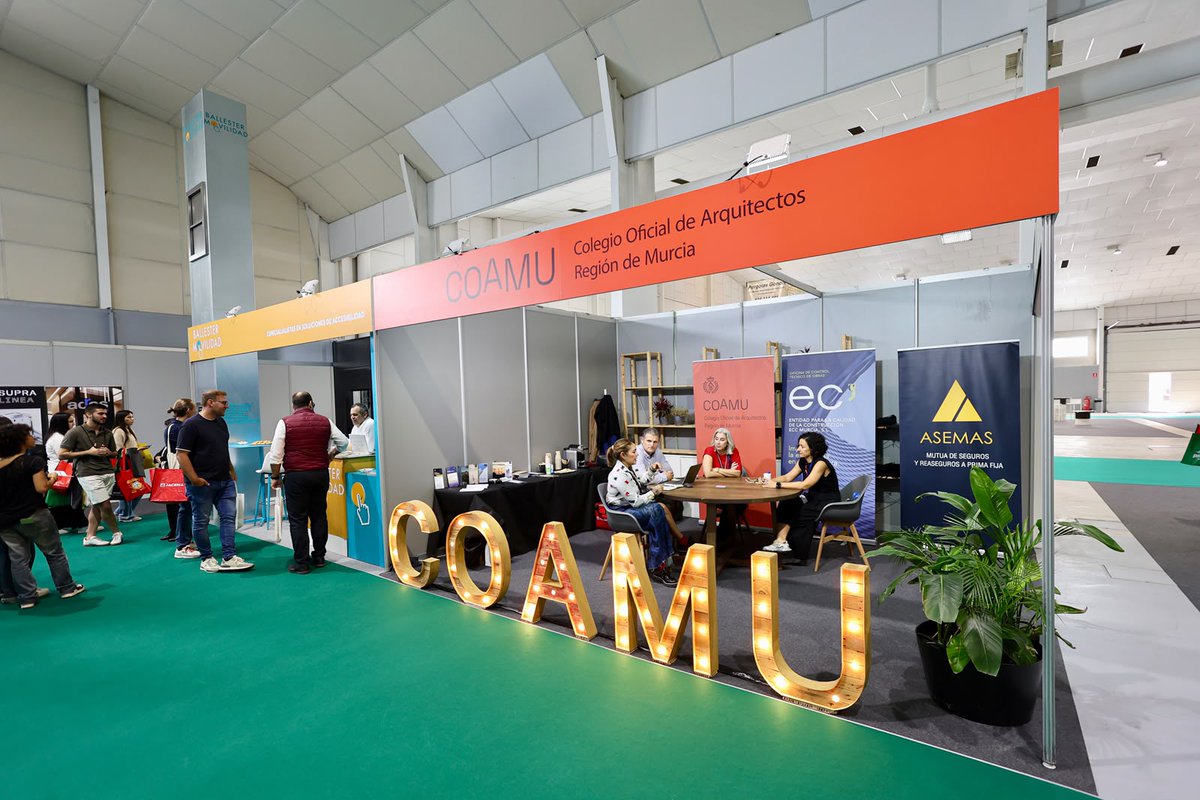 _COAMU's tweet photo. 🏗️ ¡El COAMU, presente en FECONS 2026!

🎙️ Nuestro decano, Arturo García, ha participado en la apertura institucional de la Jornada sobre Industrialización en la Construcción.

🏛️ El COAMU cuenta con un stand, un espacio de encuentro con profesionales y empresas del sector. https://t.co/erUUgyFpgV