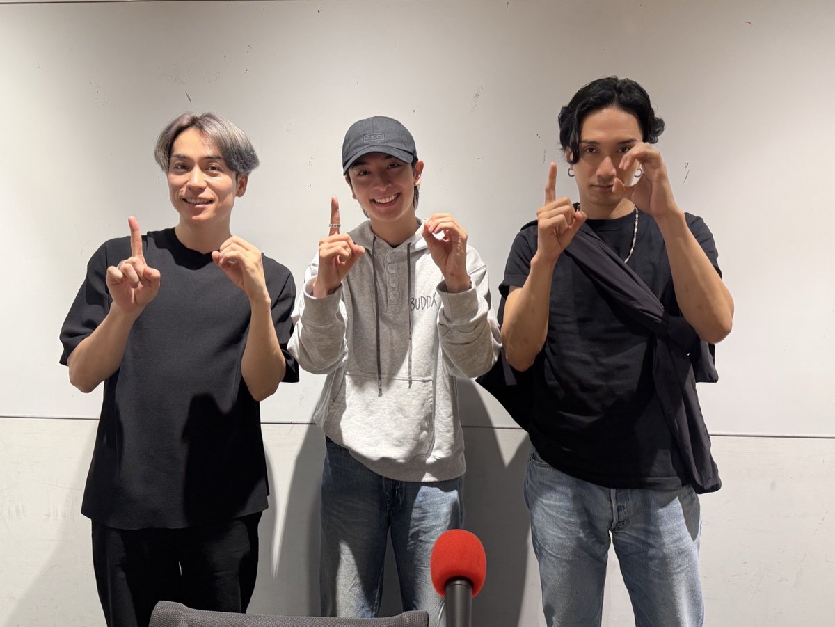EXILETHESECOND_'s tweet photo. ＼𝐑𝐀𝐃𝐈𝐎 𝐌𝐀𝐒𝐇𝐔𝐏 𝐎.𝐀／

今週の #RADIOMASHUP は先週に引き続き、
ゲストに #FANTASTICS #EXILEBHAPPY 
#木村慧人 さんが登場✨

ぜひお聴きください📻

▼10/25(日)18:30〜
RADIO MASHUP ＦＭヨコハマ
https://t.co/SQrriXn3yG https://t.co/7WKx7QED5O